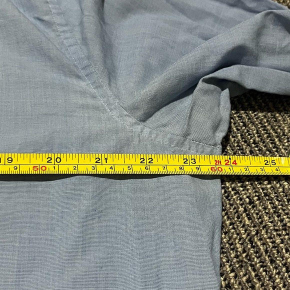 H&M easy iron light blue washed denim button down shirt - Picture 4 of 4